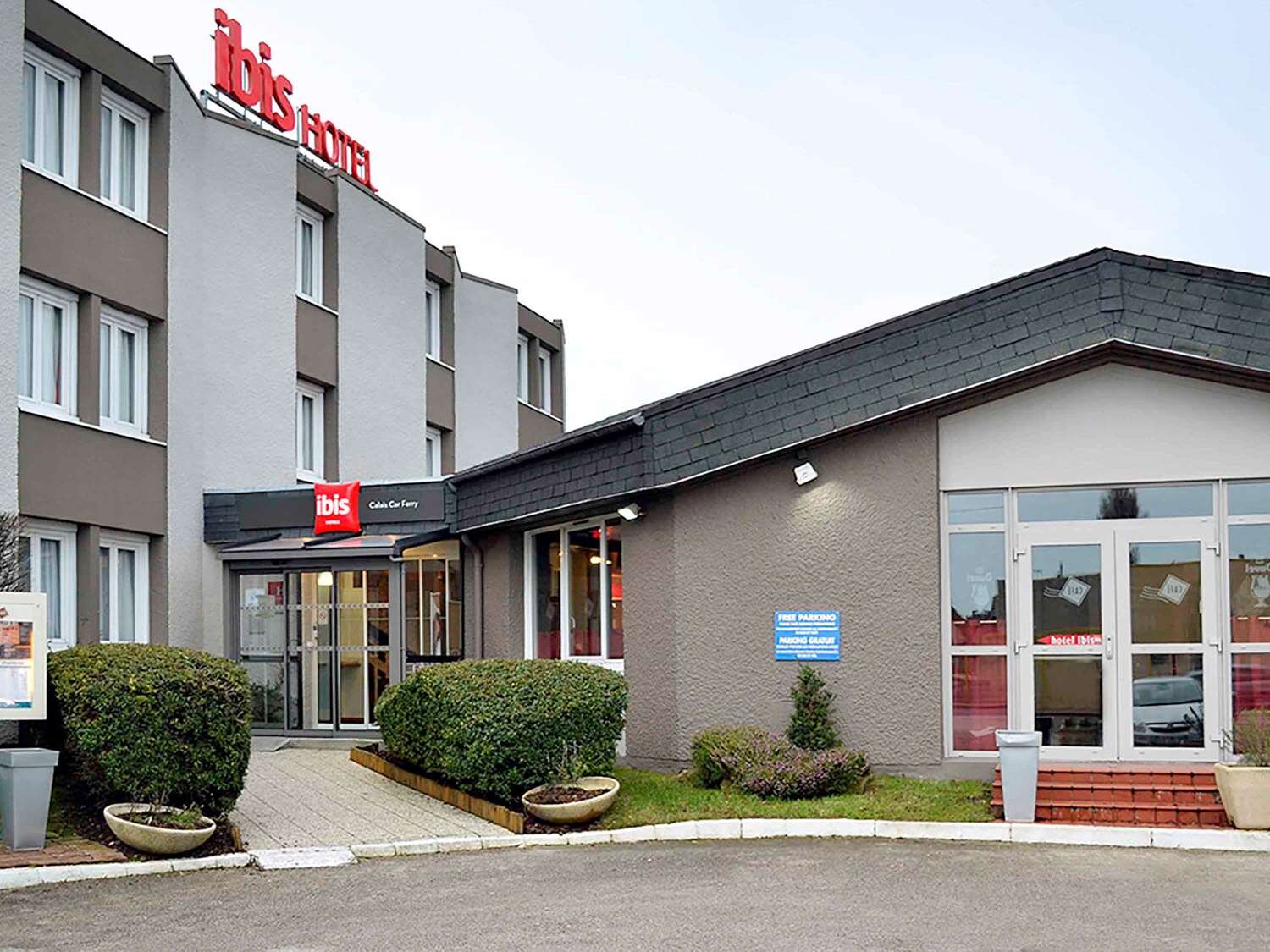 ibis Calais Car Ferry Hotel-官方