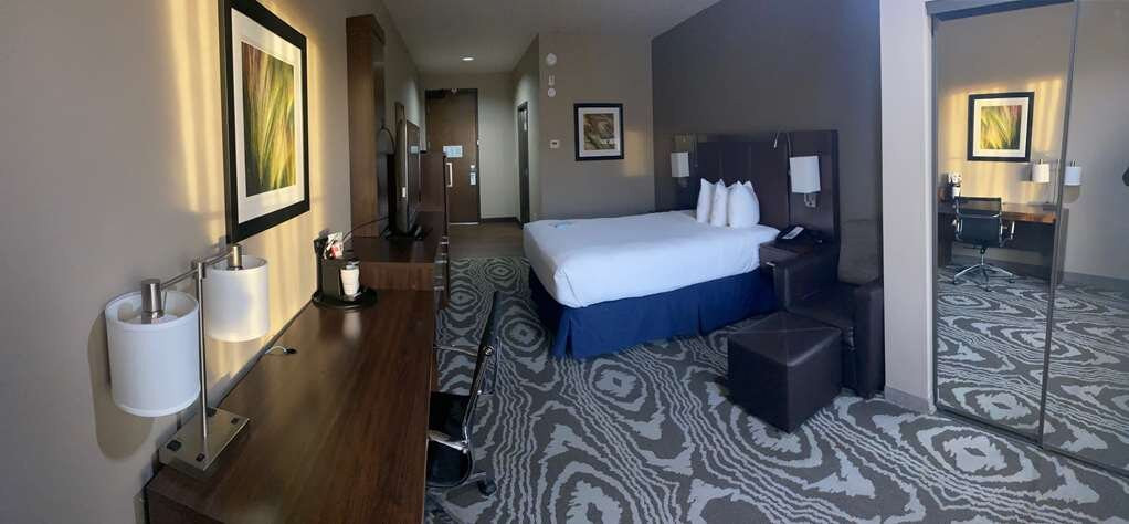 Best Western Plus Williston Hotel & Suites主图