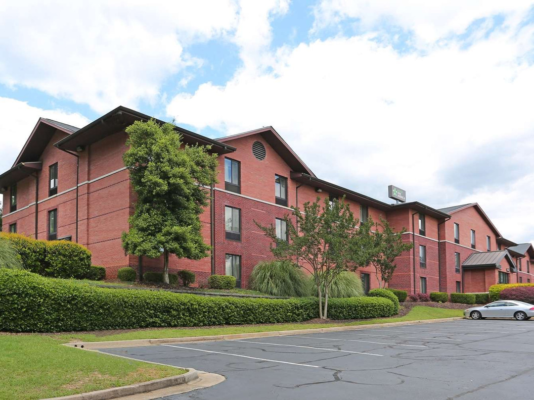 Suburban Studios - Macon - North