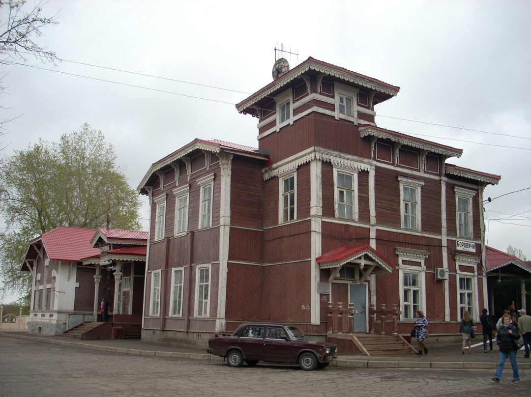 Wooden Train Station Borovichi景点图片