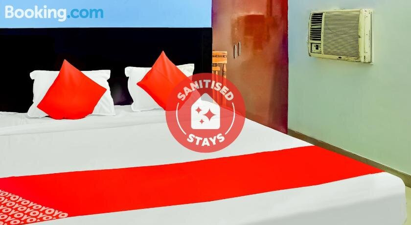 OYO 71300 Hotel Kohinoor