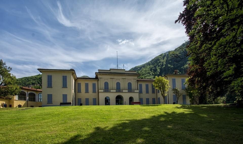 Villa De Angeli Frua景点图片