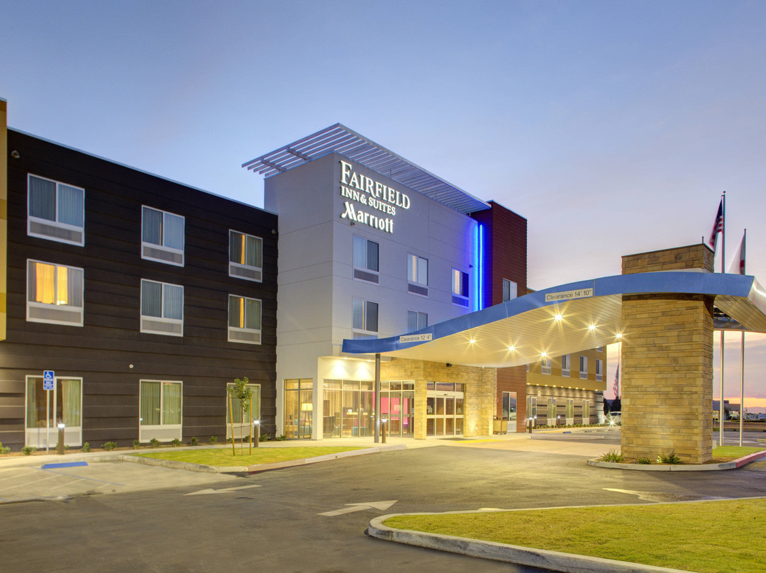 Fairfield Inn & Suites By Marriott Bakersfield North/Airport主图