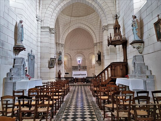 Eglise Saint-sulpice À Challignac景点图片