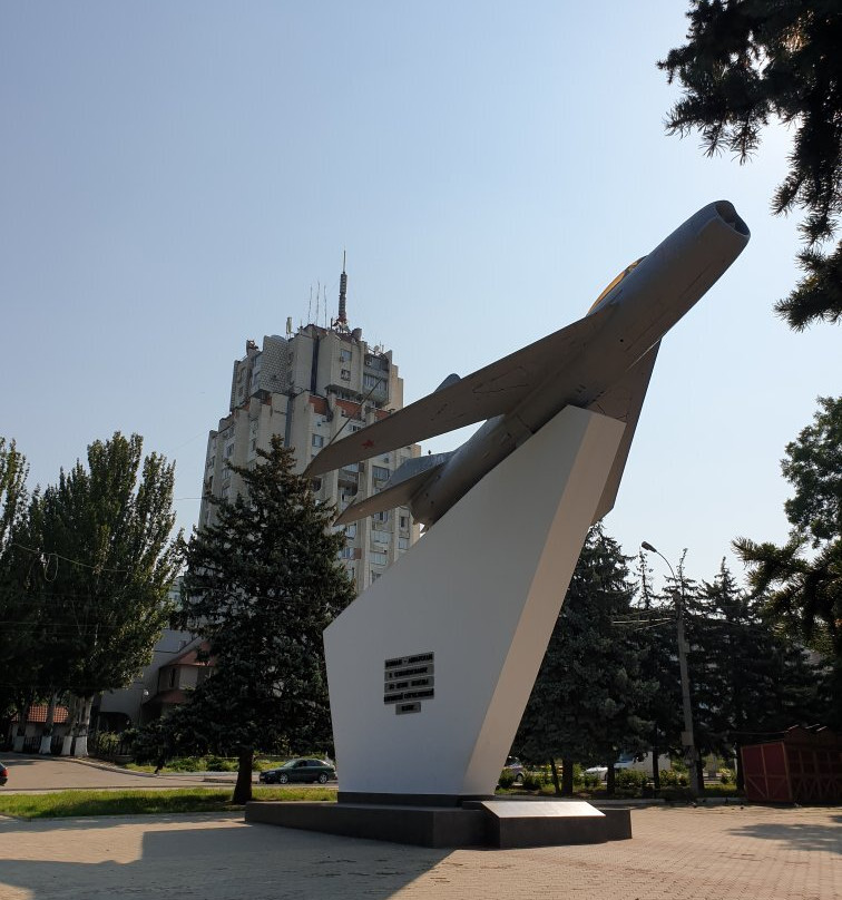 Mig-19 Monument-Tiraspol必去景点