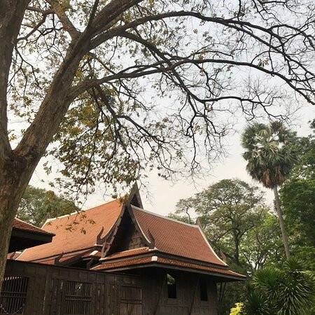 Sanam Chandra Palace-佛统必去景点