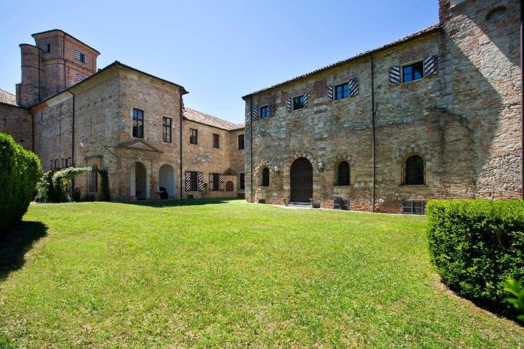 Il Castello Di Montiglio景点图片