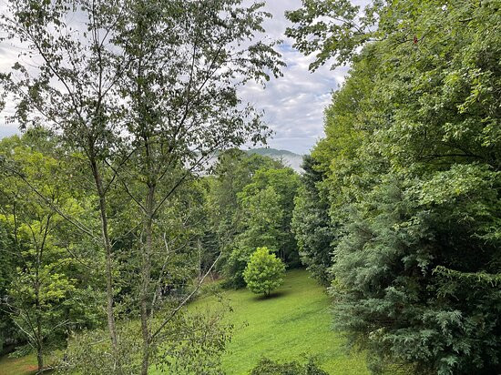 Aska Lodge Bed & Breakfast主图