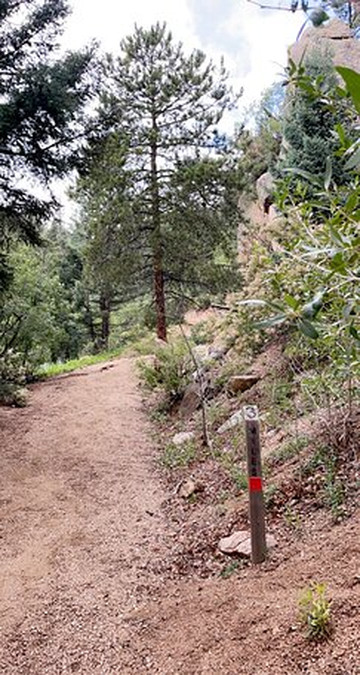 Barr Trail to Pikes Peak-Manitou Springs必去景点