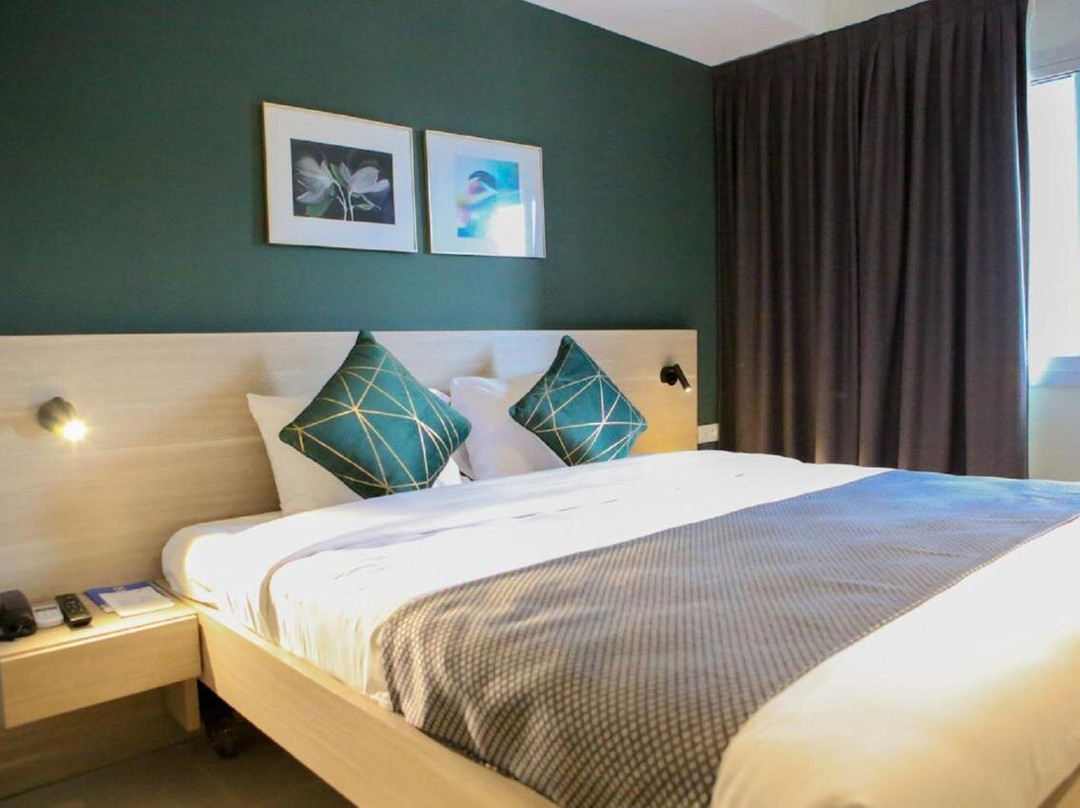 Ivotel Hotel & Spa主图