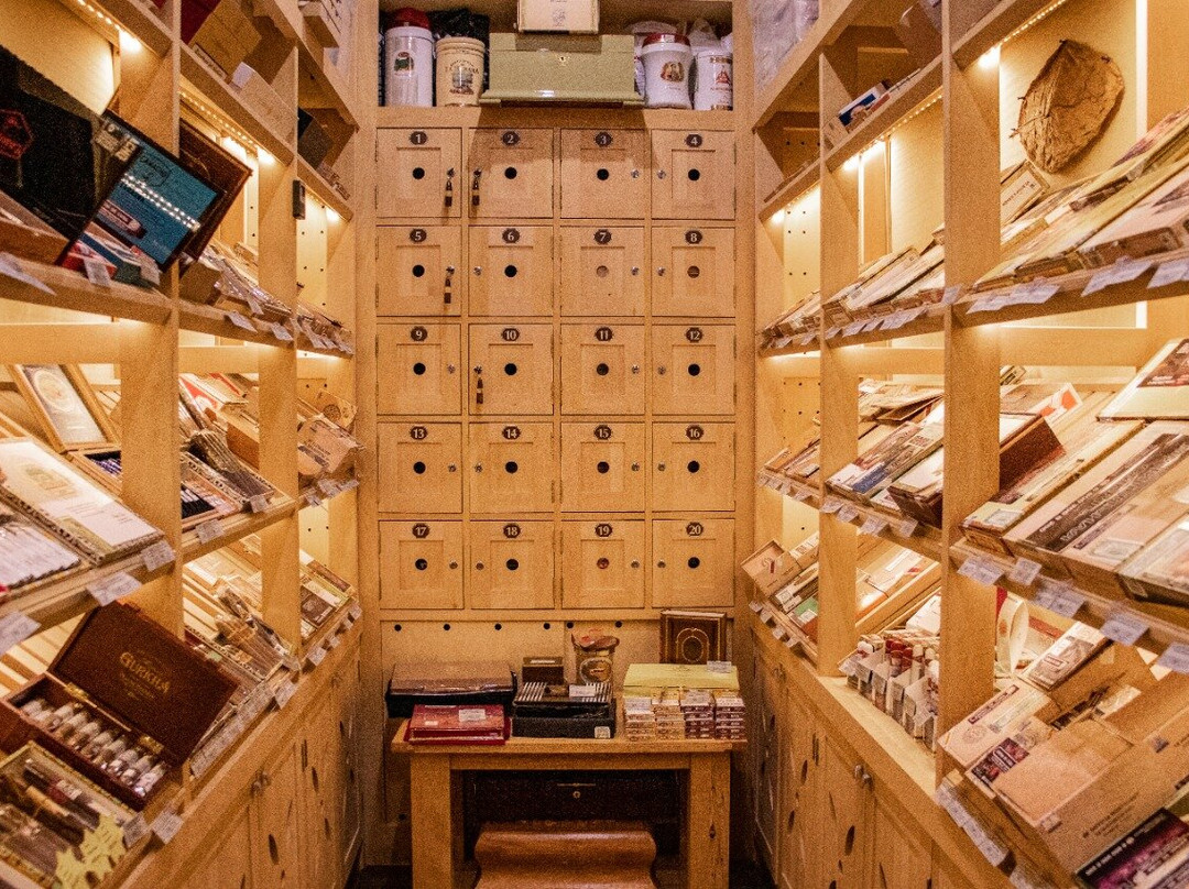 Aroma de Cuba-车里雅宾斯克必去景点