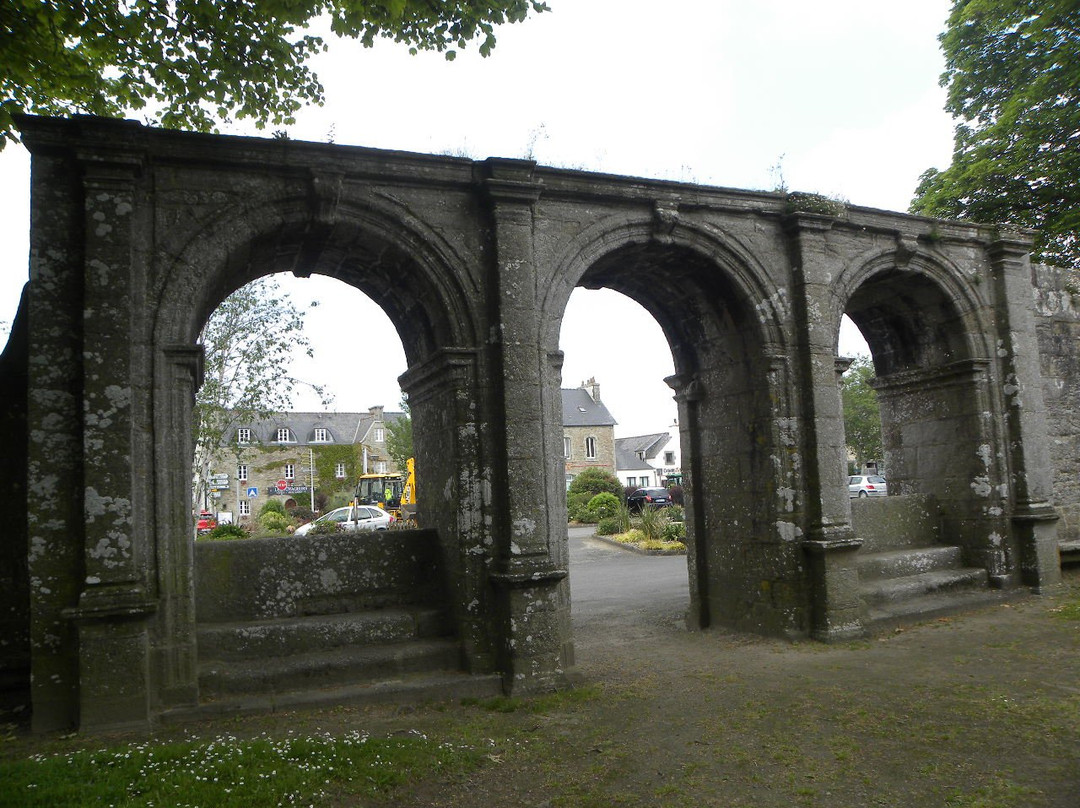 Chapelle Notre-Dame-de-Berven景点图片