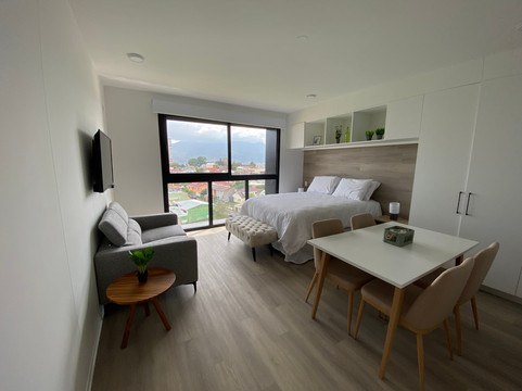BEE Suites 圣何塞 - 埃斯卡兰特