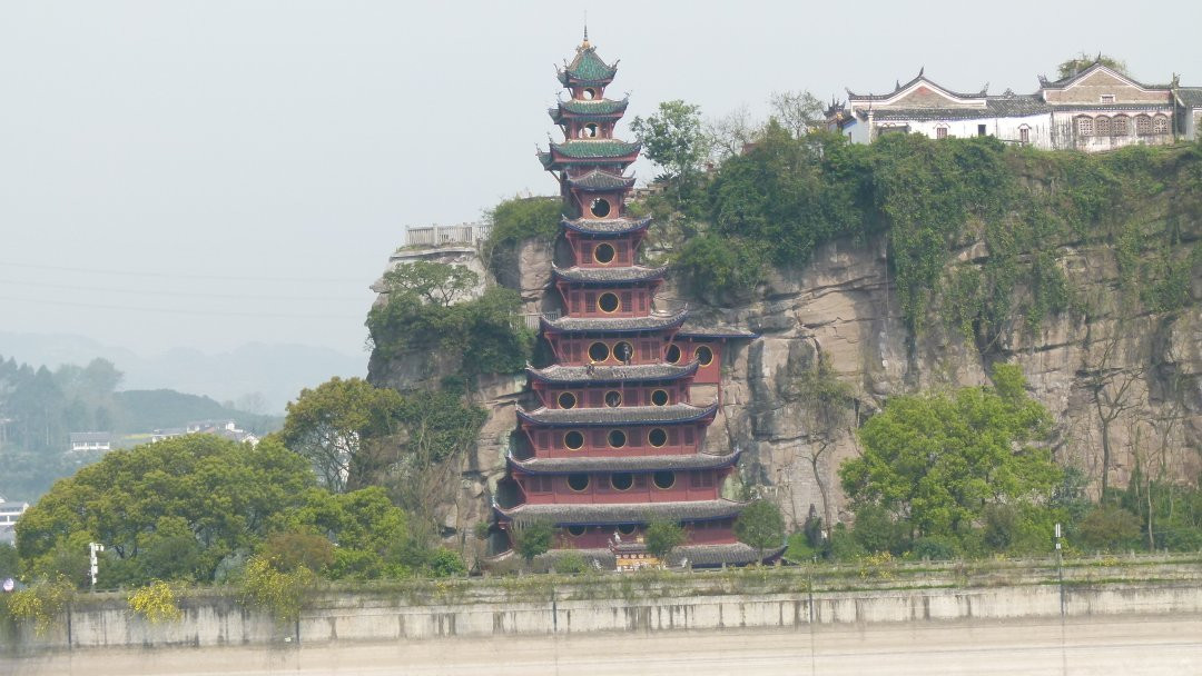 石宝山景点图片