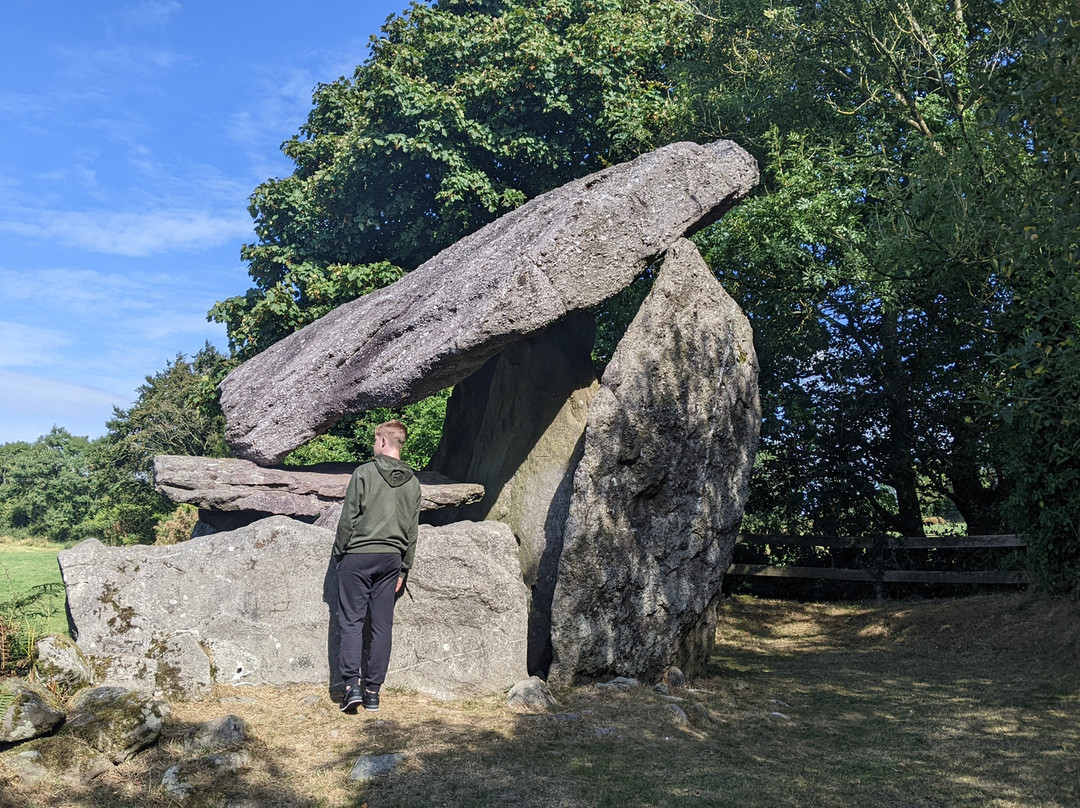 Leac An Scail - Kilmogue Dolmen