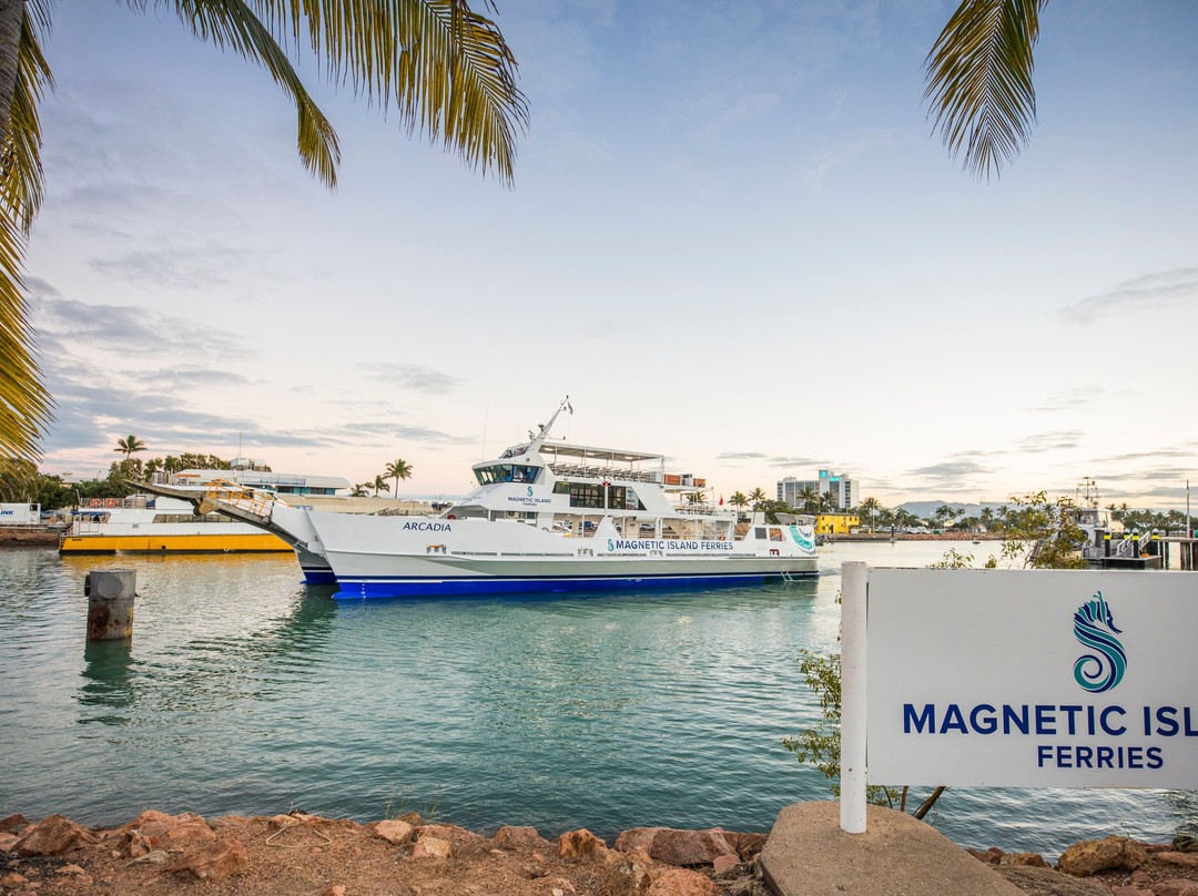 Magnetic Island Ferries景点图片