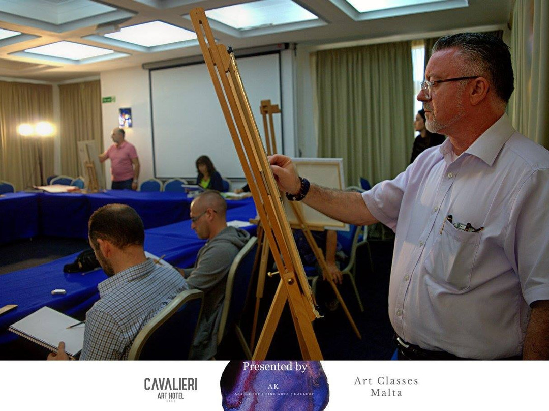 Life Drawing Malta-Qormi必去景点