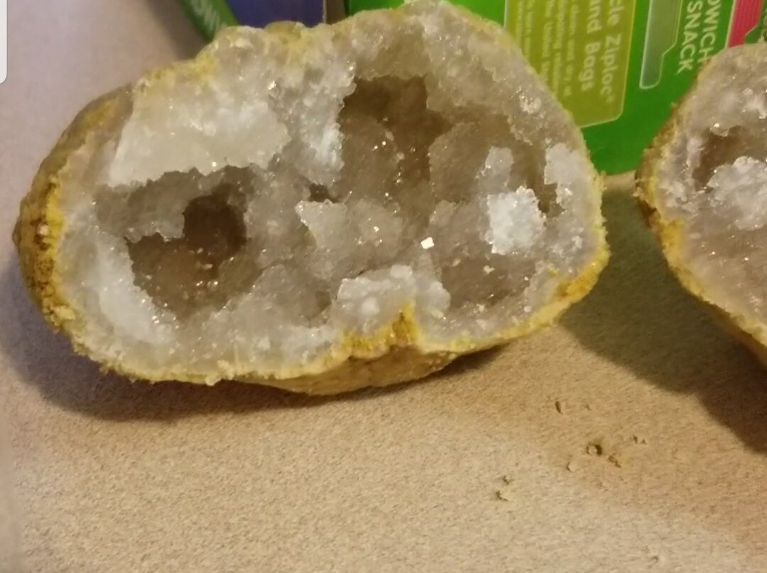 Crystal Mountain Gem Mine景点图片