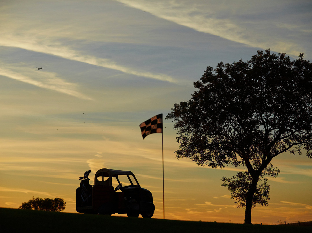 Golf At Goodwood景点图片
