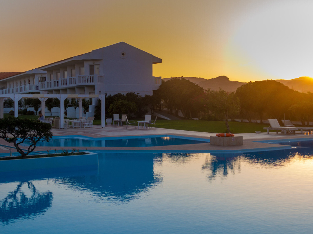 克里斯萨娜海滩酒店主图