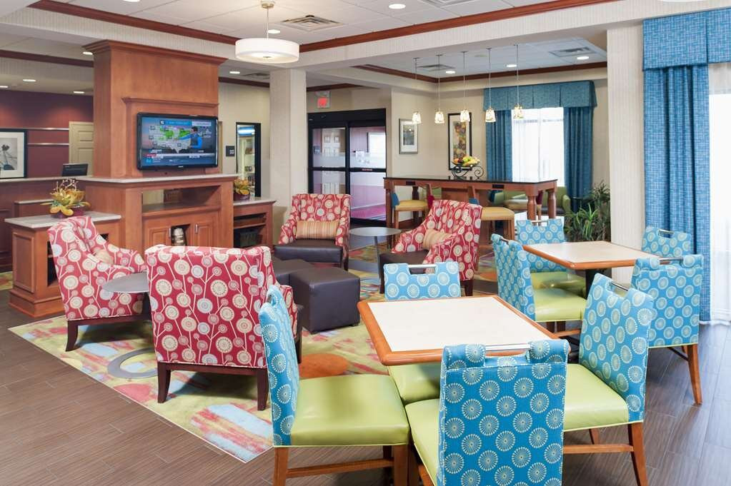 Hampton Inn Jacksonville主图