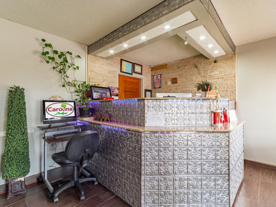 Carolina Lodge at Barnwell主图