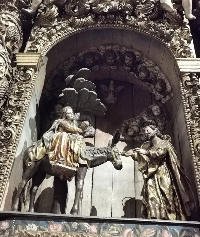 Monasterio e iglesia de San Pelayo-圣地亚哥德孔波斯特拉必去景点