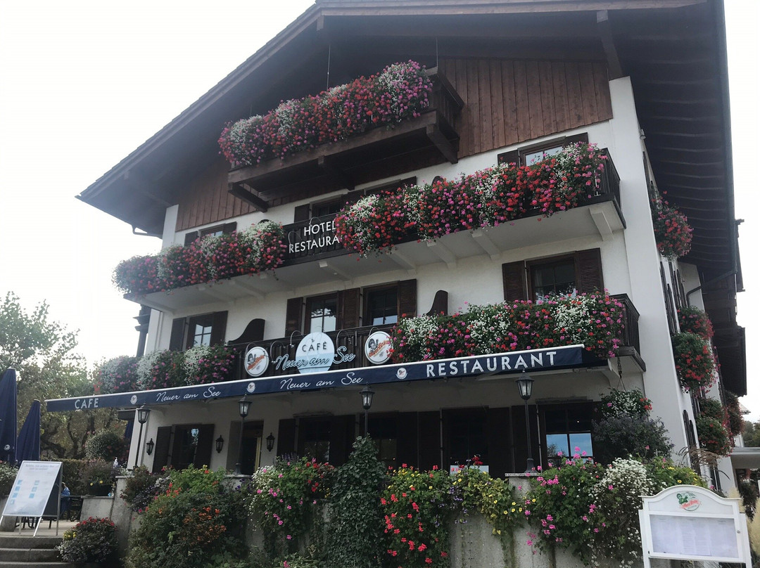 诺伊尔酒店主图