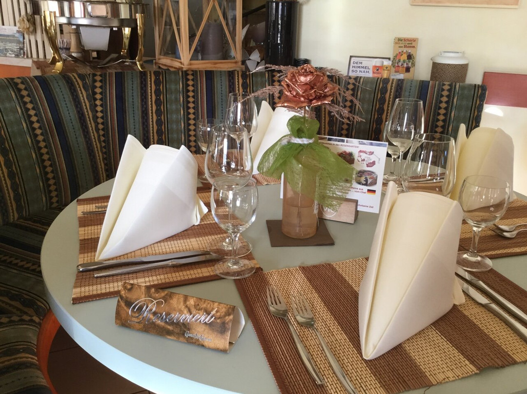 zu Jeddelohs Lodge Hotel & Restaurant Rosengarten主图