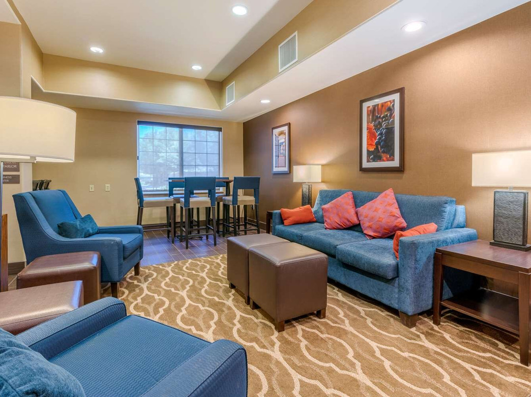 Comfort Inn & Suites Galt - Lodi North主图