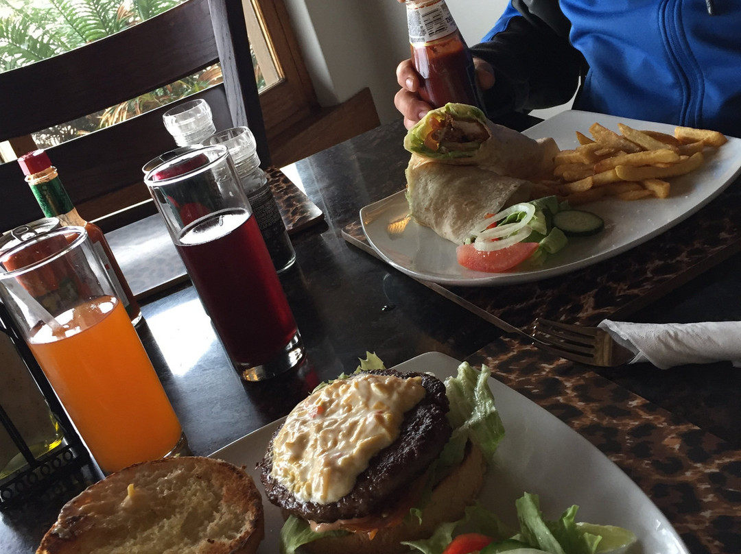 Hluhluwe Umfolozi Hilltop Camp主图