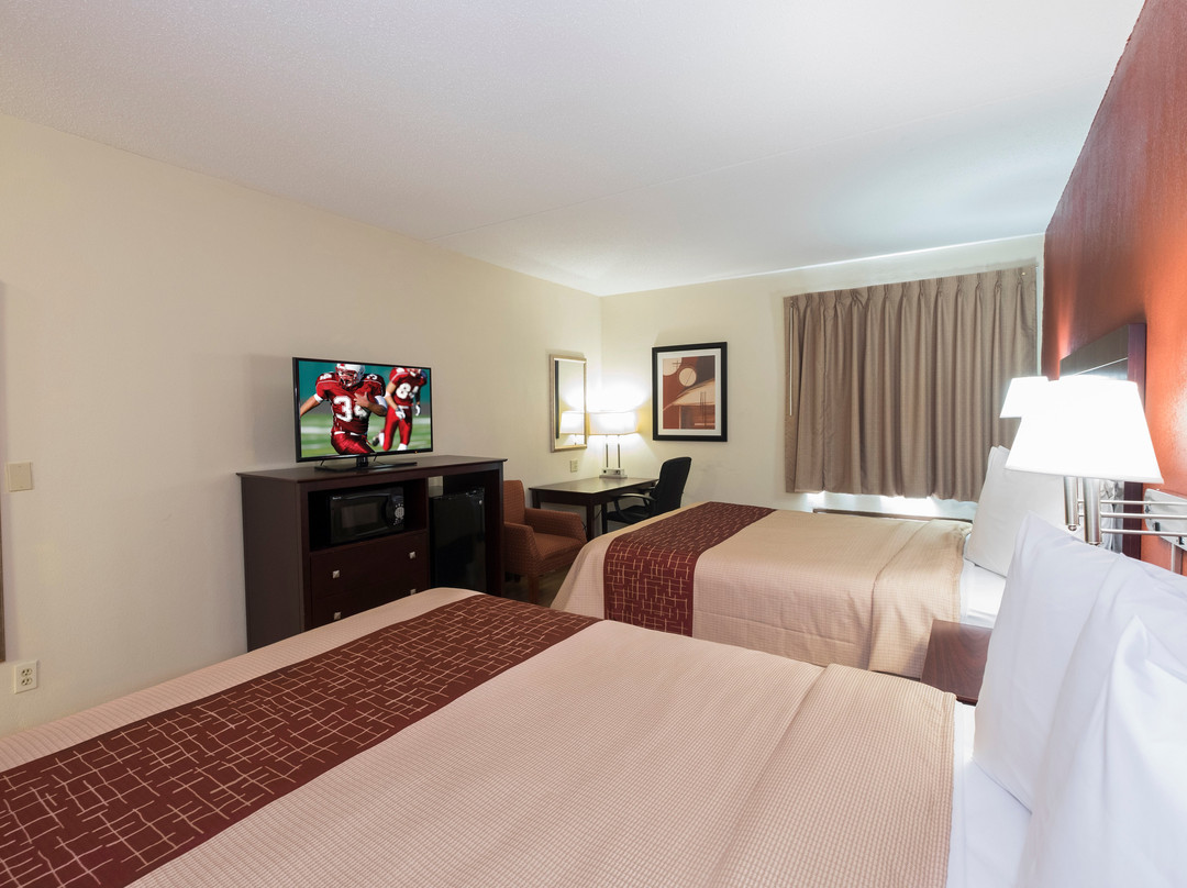 Red Roof Inn & Suites Cincinnati North-Mason主图