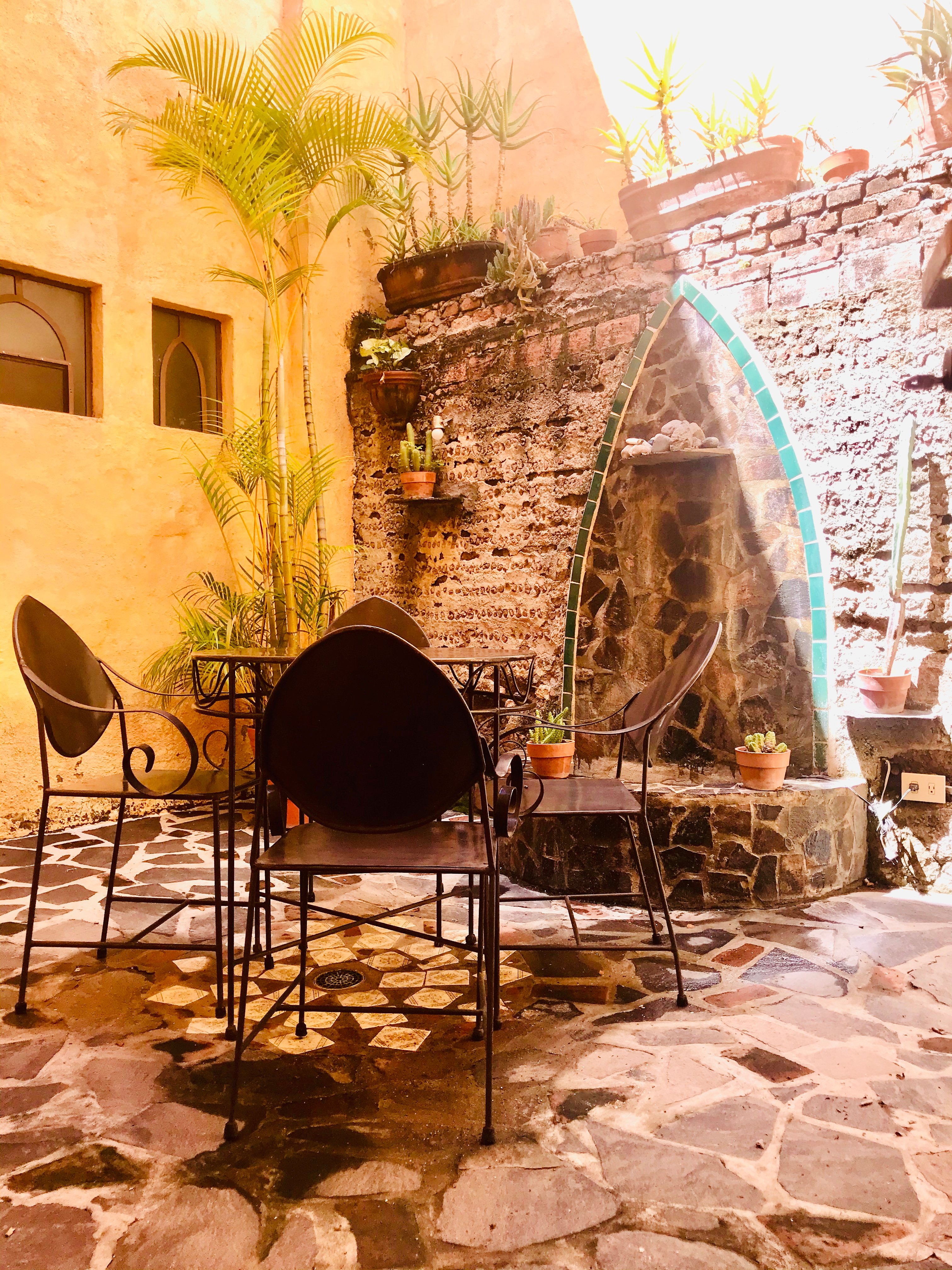 Hotel Casa Blanca-portrait