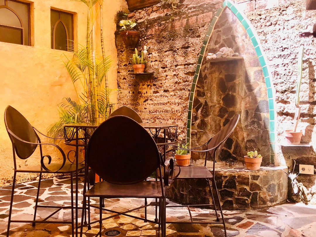 Hotel Casa Blanca主图