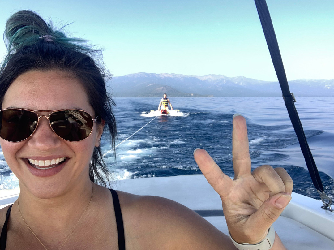 Rent A Boat Lake Tahoe-塔霍维斯塔必去景点