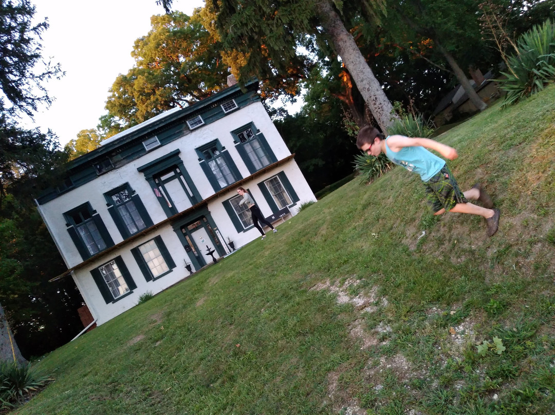 The Historic McDonald Airbnb主图