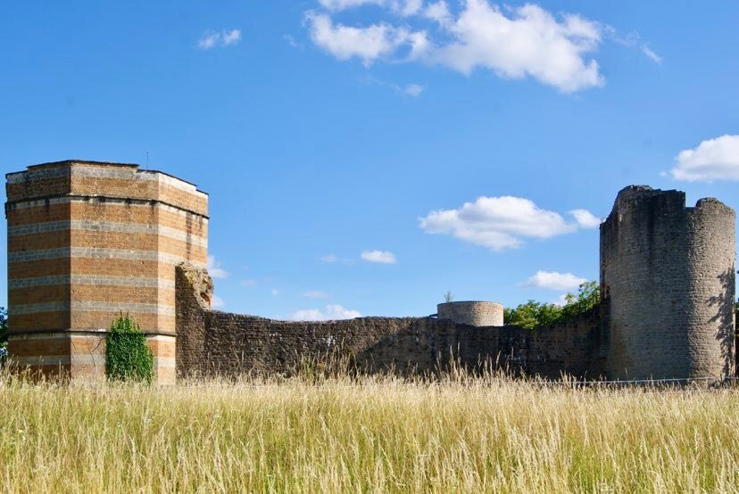 Château-Fort de Trevoux景点图片