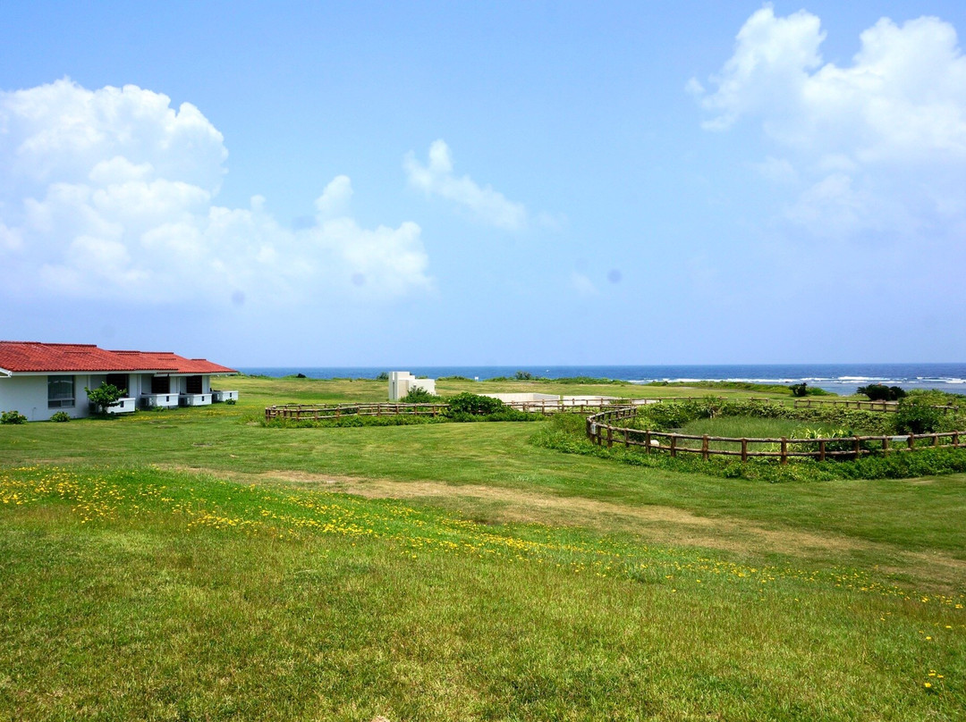 伊计岛AJ度假酒店主图