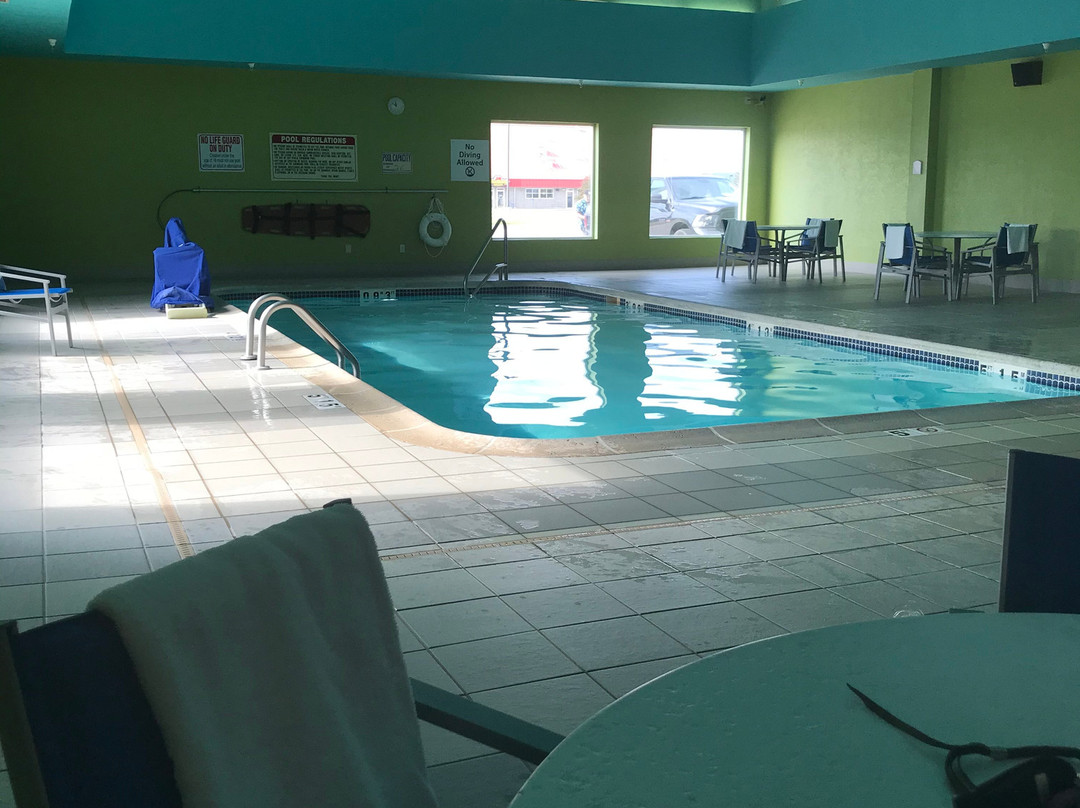 Holiday Inn Express & Suites Columbus by IHG主图