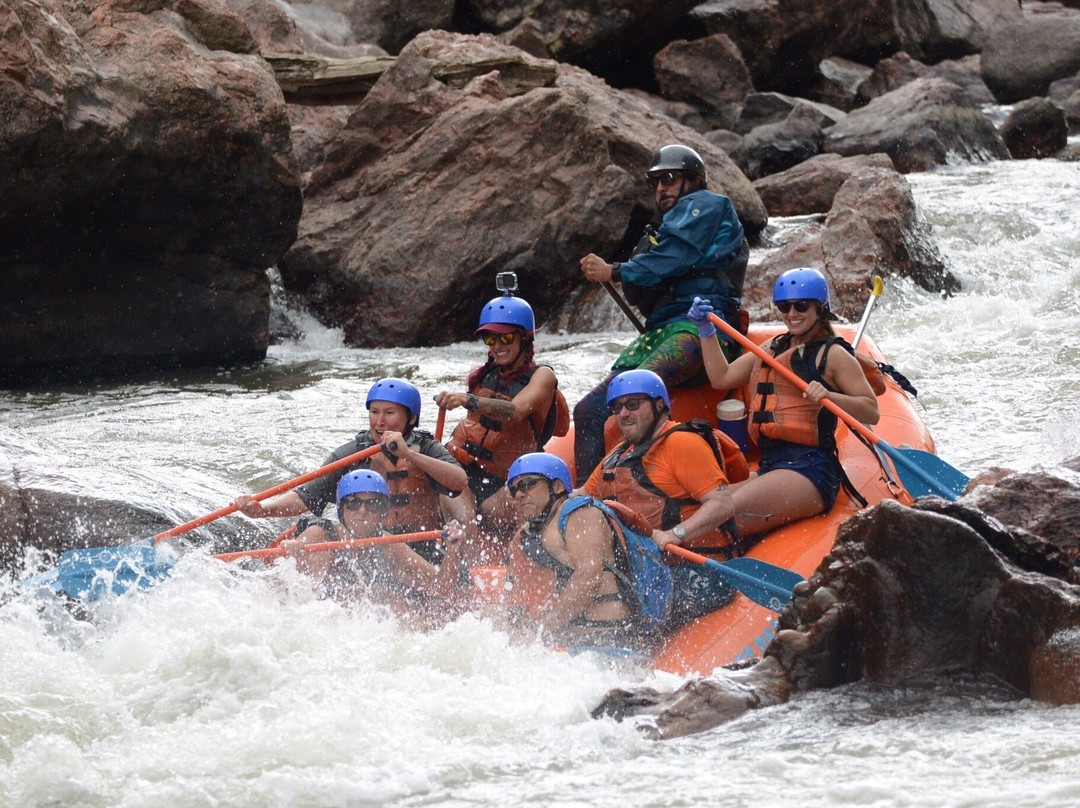 Lost Paddle Rafting-卡农城必去景点