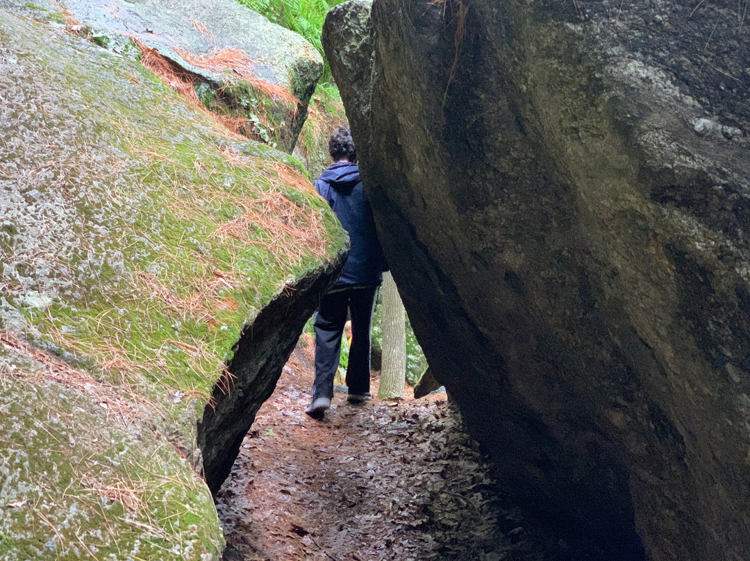 Rock House Reservation-West Brookfield必去景点