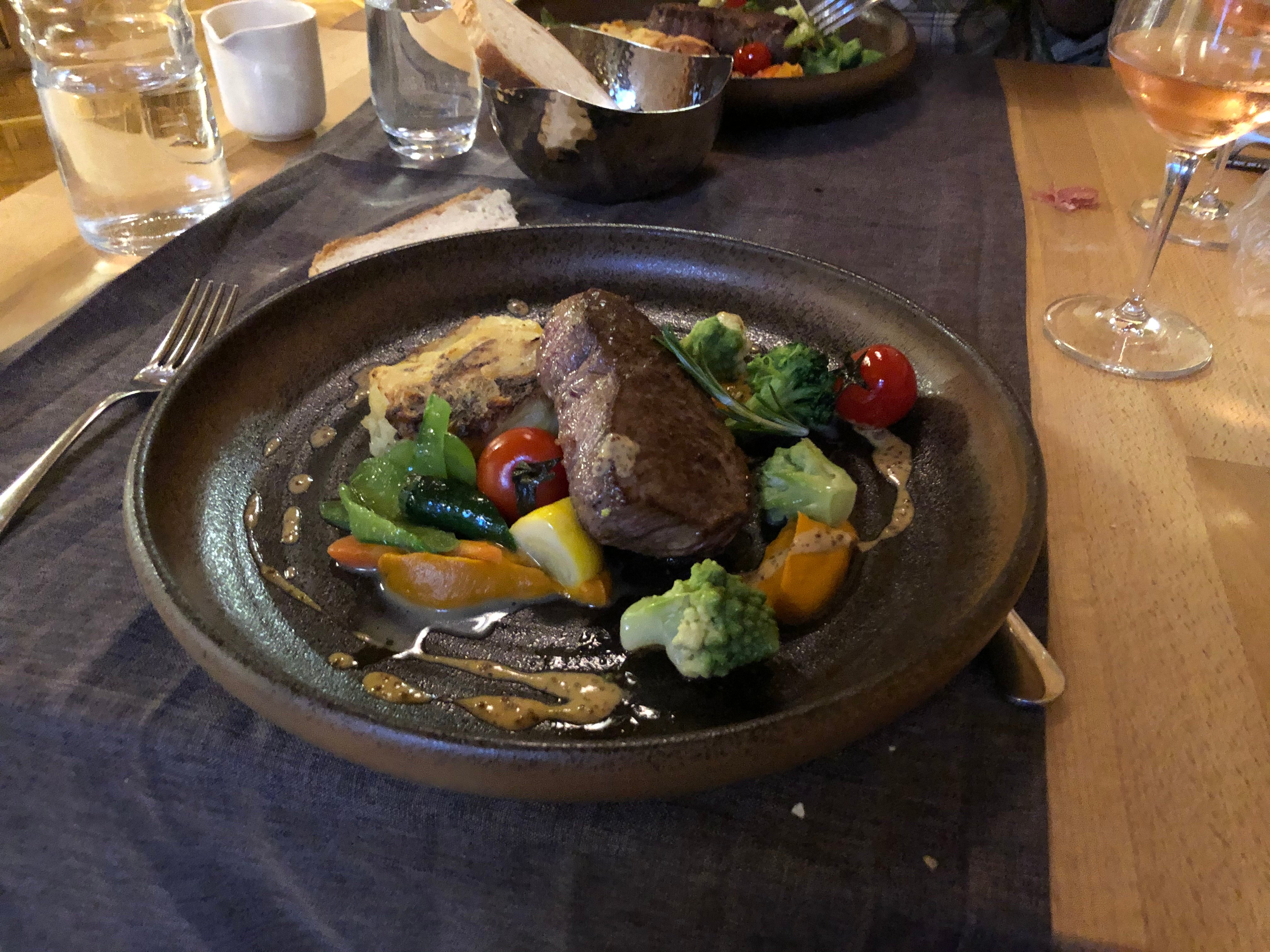 Romantik Hotel l'Etoile-餐饮
