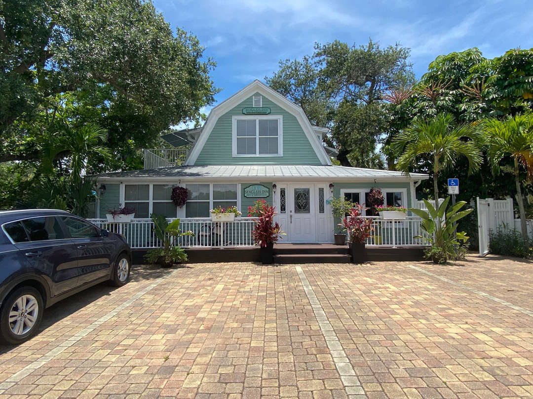 SeaGlass Inn Bed and Breakfast主图