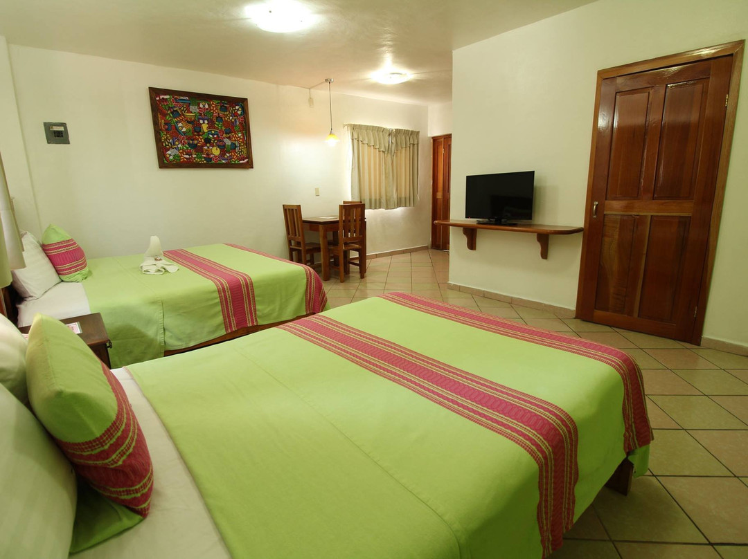 Suites Ejecutivas Los Arcos Hotel主图