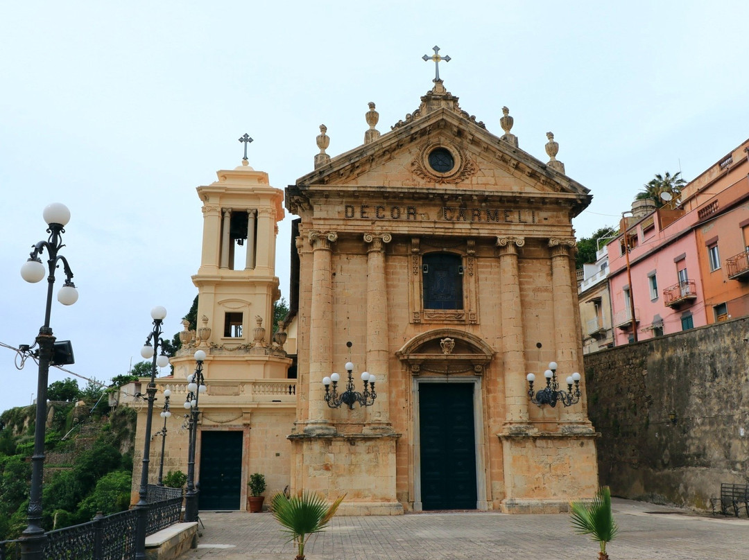 Santuario della Madonna del Carmine景点图片