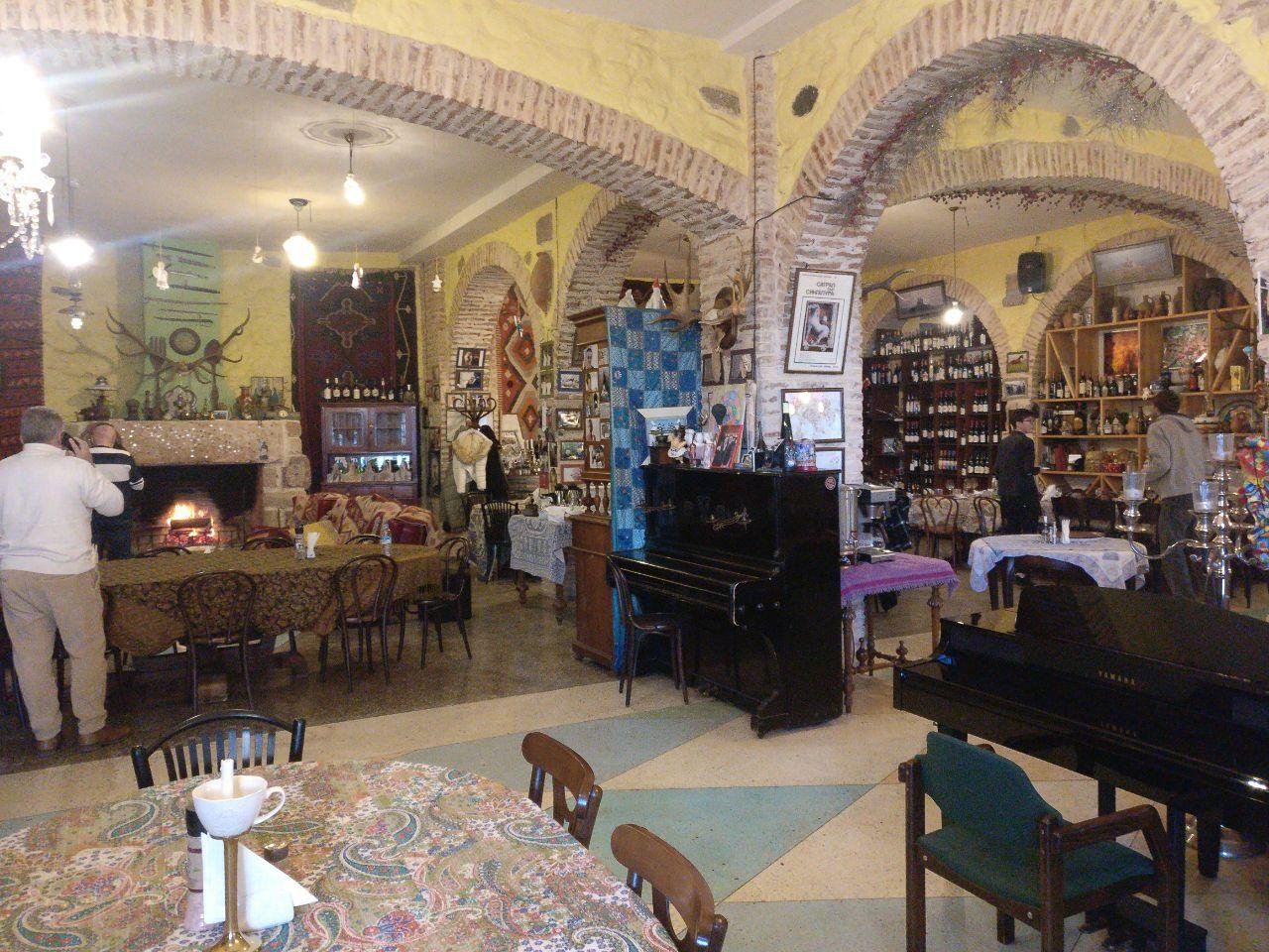 Chateau Mere-餐饮