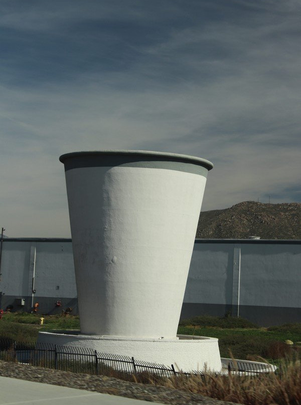 World's Largest Paper Cup景点图片