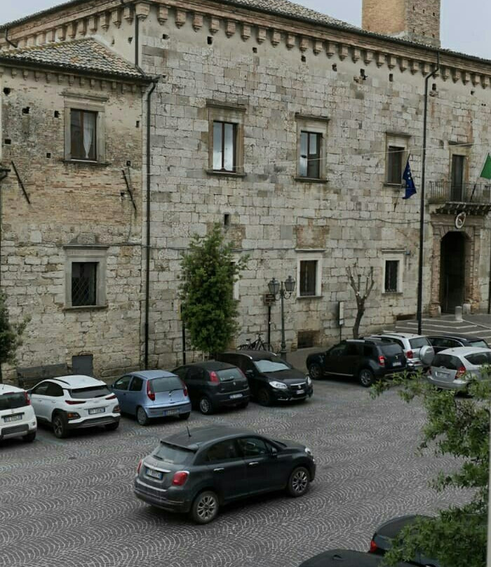 Palazzo dei Duchi D’Acquaviva景点图片