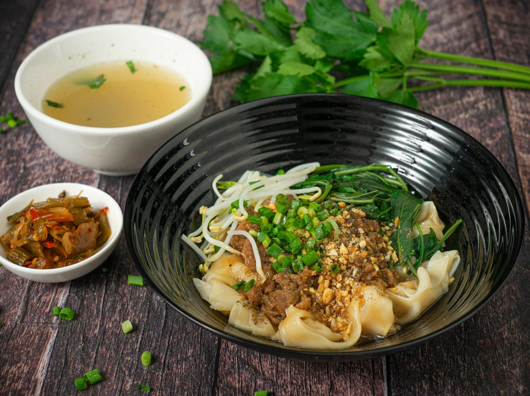 Shan Cherry Kyaing Tong