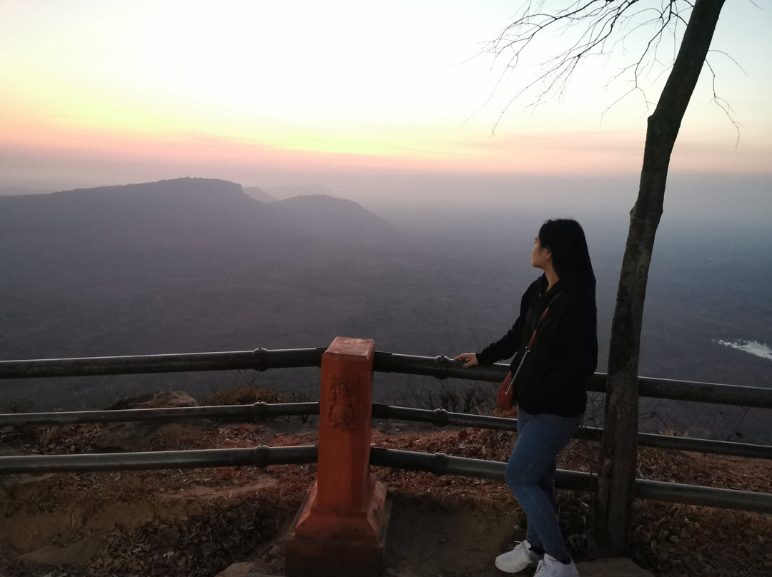 Pha Mo E Dang-甘他拉叻必去景点